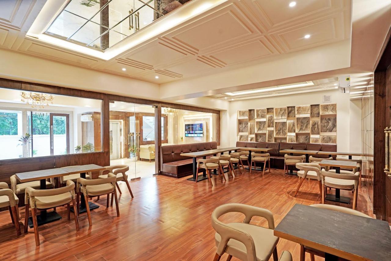 Hotel Diamond Admire -Corporate Stay Business Hotel By F9 Hotels Нойда Экстерьер фото